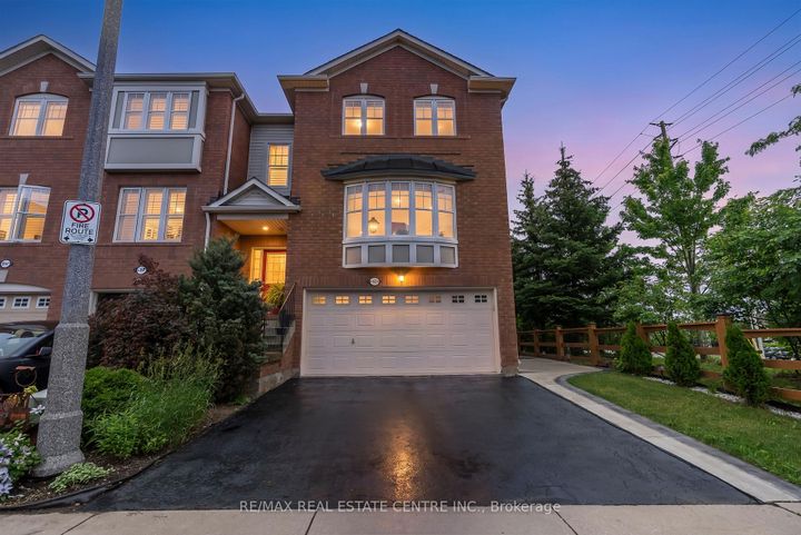 Photo 1 at 2435 Coho Way N, WT West Oak Trails, Oakville