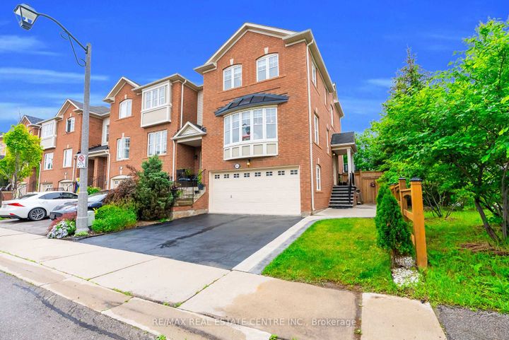Photo 2 at 2435 Coho Way N, WT West Oak Trails, Oakville