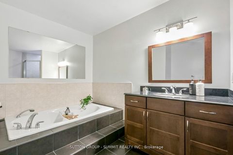 Photo 40 at 10 Tamarack Circle, The Westway, Toronto