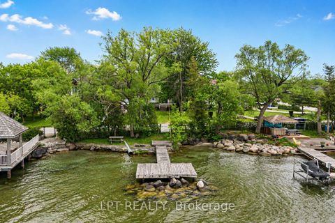 Photo 24 at 17 Lake Drive E, Historic Lakeshore Communities, Georgina