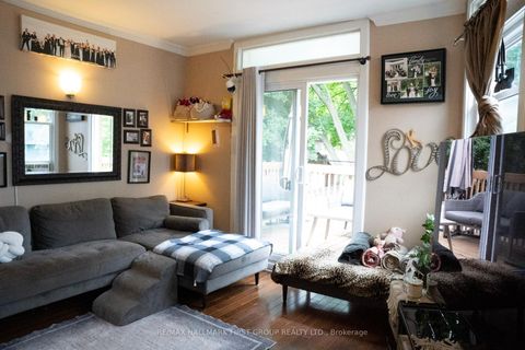 Photo 12 at 307 Greenwood Avenue, Coxwell, Toronto