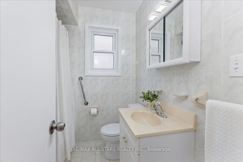 Photo 13 at 55 Sancrest Drive, Bendale, Toronto