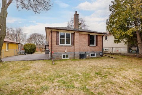 Photo 24 at 55 Sancrest Drive, Bendale, Toronto