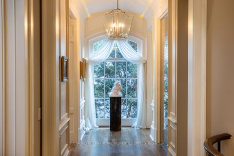 Photo 10 at 43 North Drive, Humber Valley, Toronto