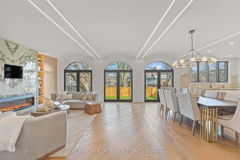 Photo 9 at 38 Ridgevale Drive, Lawrence, Toronto