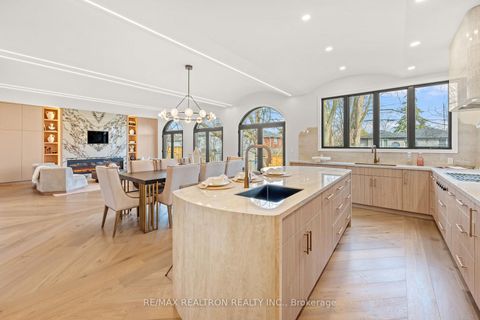 Photo 19 at 38 Ridgevale Drive, Lawrence, Toronto