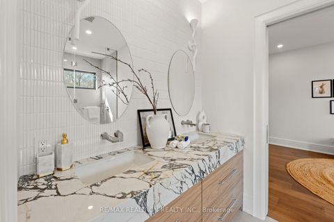 Photo 38 at 38 Ridgevale Drive, Lawrence, Toronto