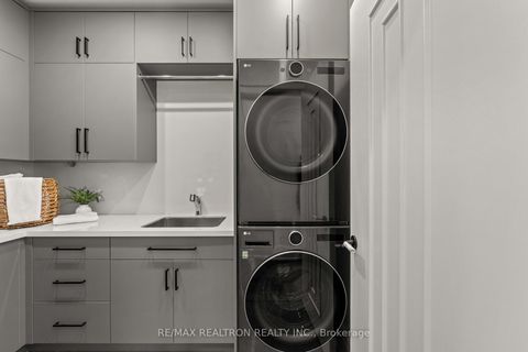 Photo 42 at 38 Ridgevale Drive, Lawrence, Toronto