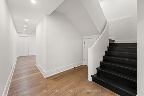 Photo 43 at 38 Ridgevale Drive, Lawrence, Toronto