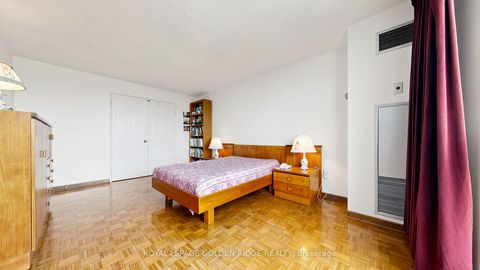 Photo 20 at 1003 - 5 Kenneth Avenue, Willowdale East, Toronto
