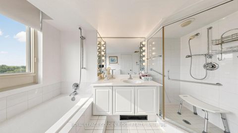 Photo 24 at 1003 - 5 Kenneth Avenue, Willowdale East, Toronto