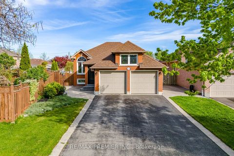Photo 0 at 104 Cresswell Avenue, Maple, Vaughan