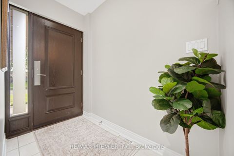 Photo 2 at 104 Cresswell Avenue, Maple, Vaughan