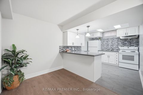 Photo 25 at 104 Cresswell Avenue, Maple, Vaughan
