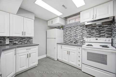 Photo 26 at 104 Cresswell Avenue, Maple, Vaughan