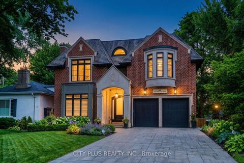 Photo 1 at 169 Old Forest Hill Road, Forest Hill North, Toronto