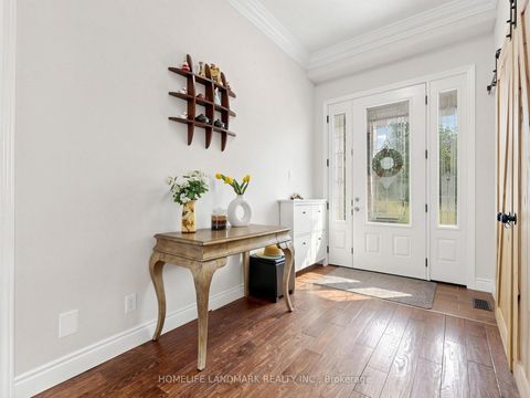 Photo 2 at 133 Cooks Bay Drive, Keswick North, Georgina