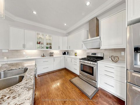 Photo 4 at 133 Cooks Bay Drive, Keswick North, Georgina
