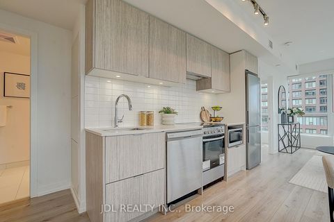 Photo 10 at 3902 - 395 Bloor Street E, North St. James Town, Toronto