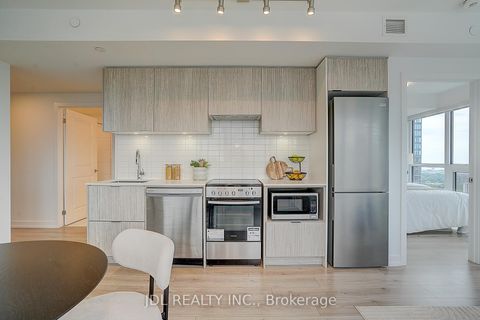 Photo 13 at 3902 - 395 Bloor Street E, North St. James Town, Toronto