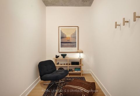 Photo 3 at 405 - 1239 Dundas Street W, Bellwoods, Toronto
