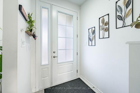Photo 2 at 257 Duncan Street, Stayner, Clearview
