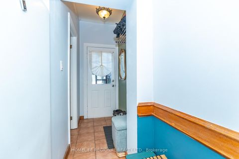 Photo 10 at 122 Emerson Avenue, Junction, Toronto