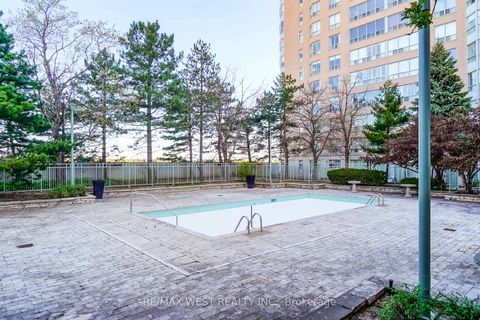 Photo 10 at 326 - 68 Corporate Drive, Woburn, Toronto