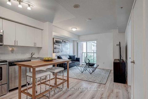 Photo 4 at 406 - 1420 Dupont Road, Junction, Toronto