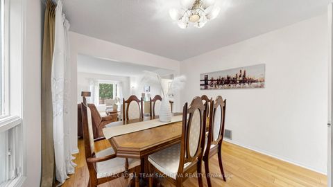 Photo 6 at 44 Calverley Trail, Highland Creek, Toronto