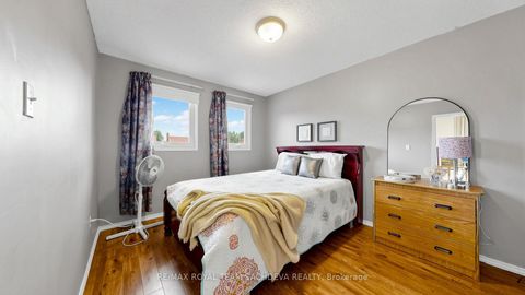 Photo 29 at 44 Calverley Trail, Highland Creek, Toronto
