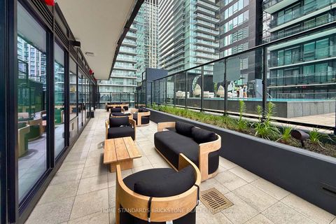 Photo 27 at 1705 - 117 Broadway Avenue, Mount Pleasant West, Toronto