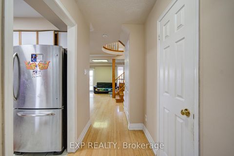 Photo 4 at 12 Staverton Court, Milliken, Toronto