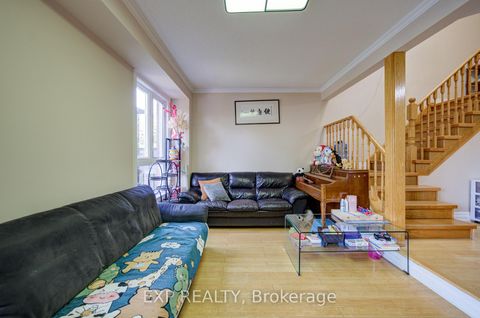Photo 7 at 12 Staverton Court, Milliken, Toronto