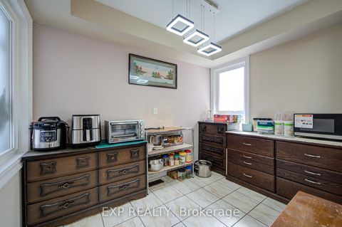 Photo 14 at 12 Staverton Court, Milliken, Toronto