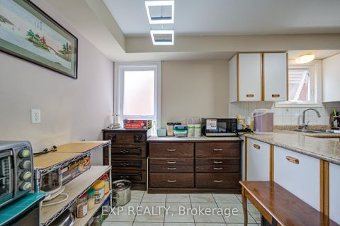 Photo 15 at 12 Staverton Court, Milliken, Toronto