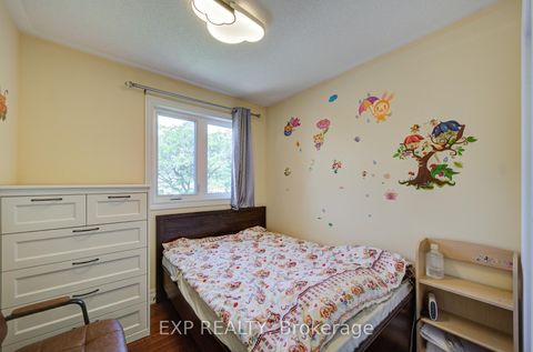 Photo 26 at 12 Staverton Court, Milliken, Toronto