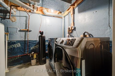 Photo 37 at 12 Staverton Court, Milliken, Toronto