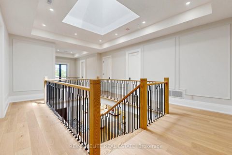 Photo 22 at 160 Lawrence Avenue, Harding, Richmond Hill