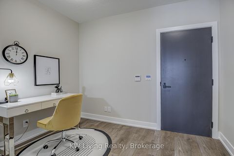 Photo 6 at 861 - 25 Adra Grado Way, Bayview Village, Toronto