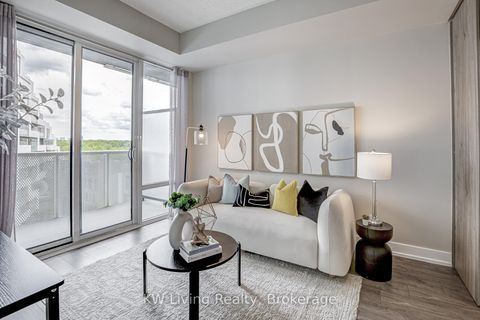 Photo 13 at 861 - 25 Adra Grado Way, Bayview Village, Toronto