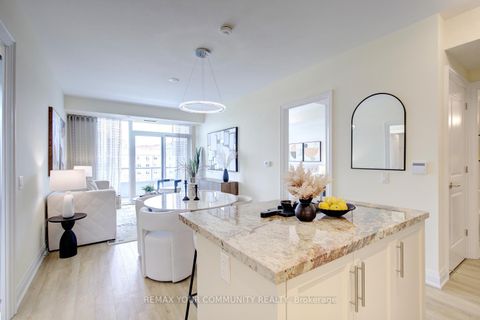 Photo 20 at 406 - 20 Gatineau Drive, Beverley Glen, Vaughan