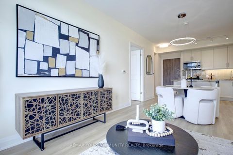 Photo 28 at 406 - 20 Gatineau Drive, Beverley Glen, Vaughan