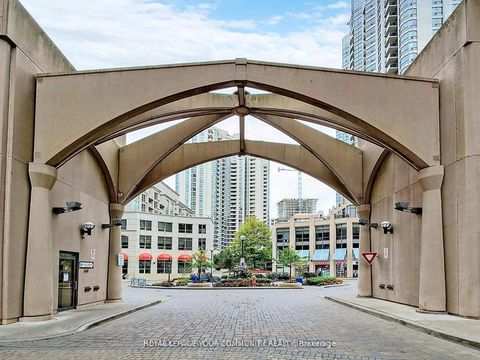 Photo 4 at 929 - 15 Northtown Way, Willowdale East, Toronto