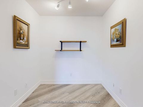 Photo 14 at 929 - 15 Northtown Way, Willowdale East, Toronto