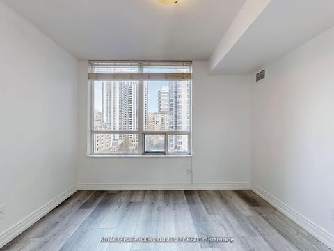 Photo 21 at 929 - 15 Northtown Way, Willowdale East, Toronto