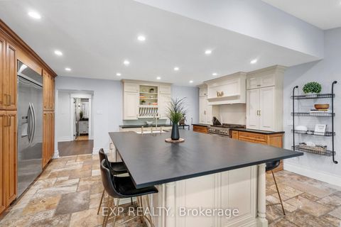 Photo 6 at 816 Norwick Road, Wyndham, Newmarket