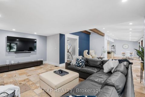 Photo 10 at 816 Norwick Road, Wyndham, Newmarket
