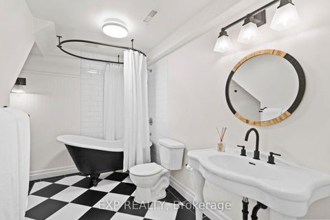 Photo 35 at 816 Norwick Road, Wyndham, Newmarket