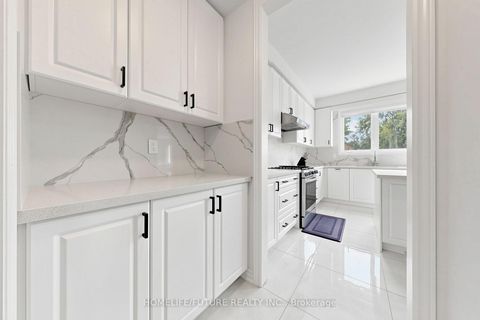 Photo 11 at 253 Danny Wheeler Boulevard, Keswick North, Georgina
